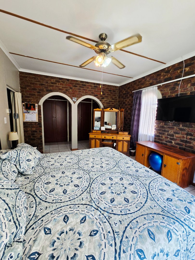 3 Bedroom Property for Sale in La Hoff North West